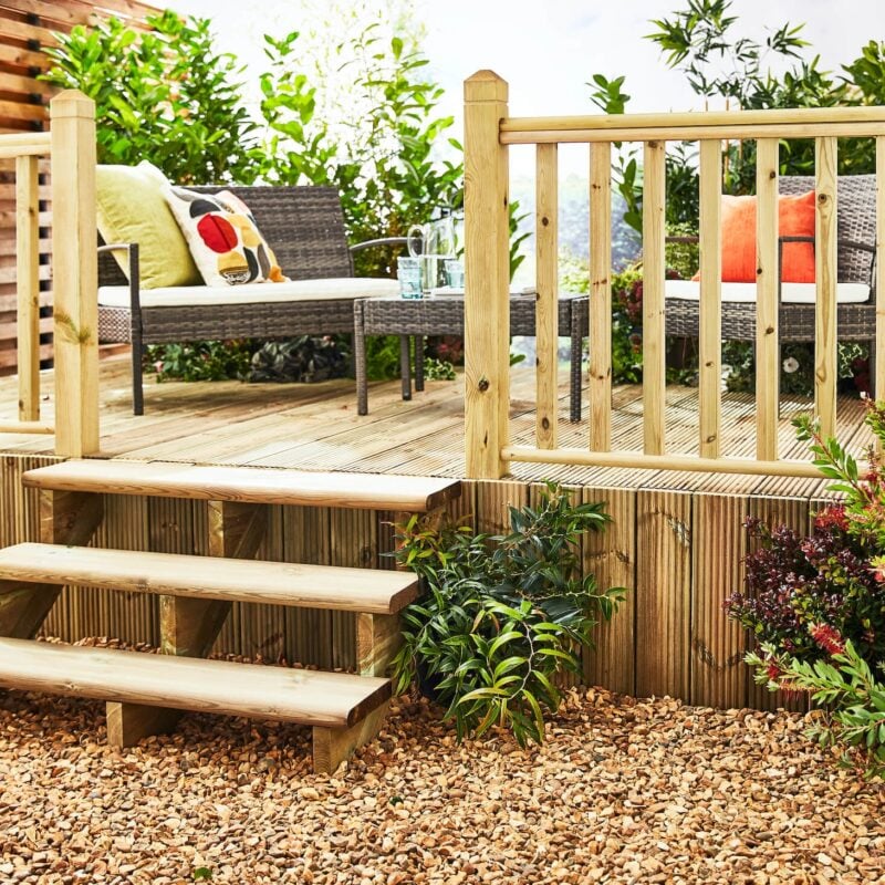 Outdoor Decking Balustrades