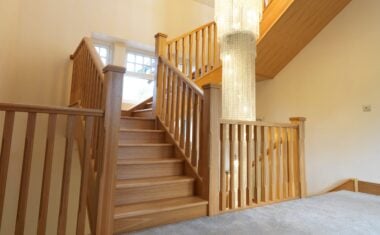 Landing Bannister Ideas to Style Your Upstairs Space
